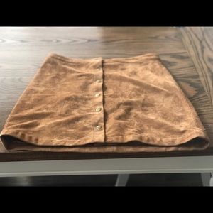 Faux suede camel mini size US8 waist size 30 inch